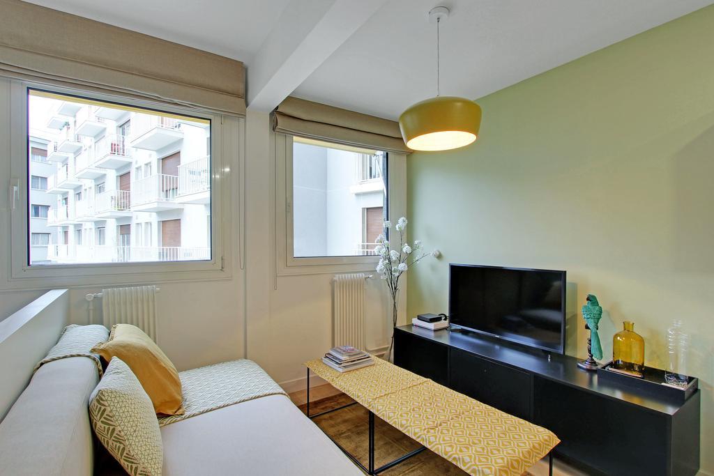 Pick A Flat'S Apartment In Eiffel Tower- Boulevard De Grenelle Paris Dış mekan fotoğraf